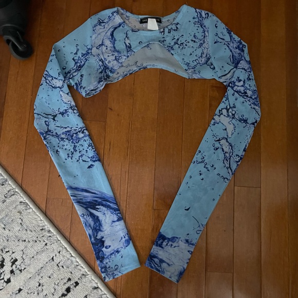 Mesh shrug with water print - Picture 5 of 9